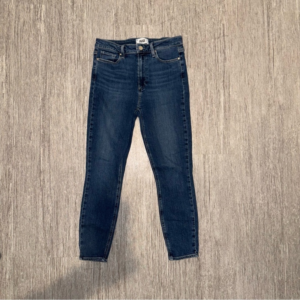 PAIGE Margo Crop Jean - Picture 2 of 4